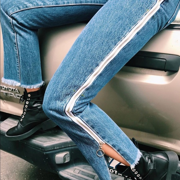 LF Denim - NWT LF side zipper jeans